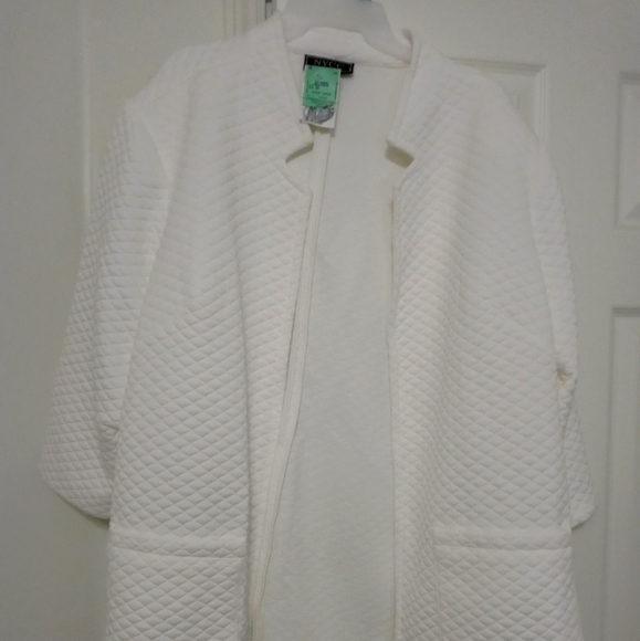 NYCC Jackets & Blazers - Winter White Quilted Jacket